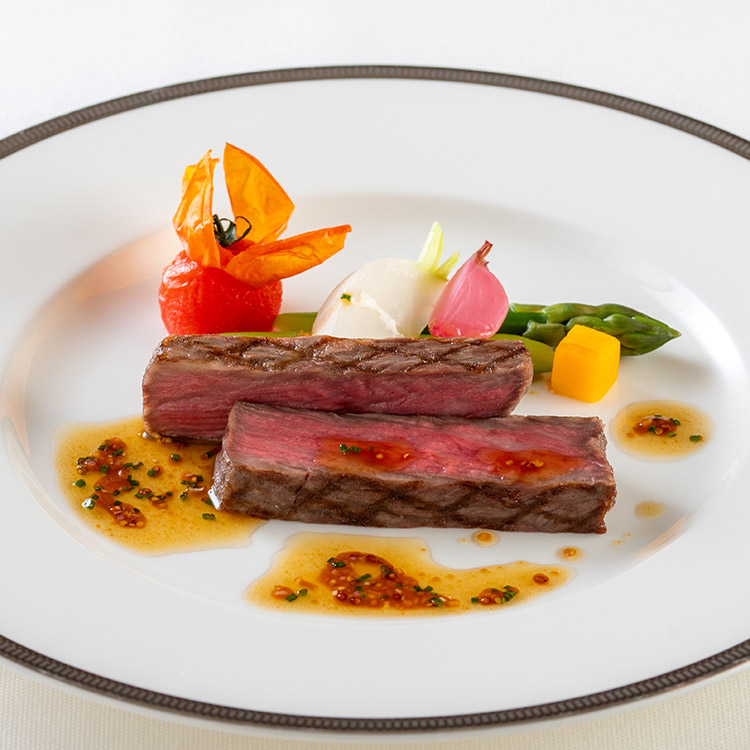 黒毛和牛ロースのグリエ 温野菜を添えて 粒マスタードとバルサミコビネガーソース